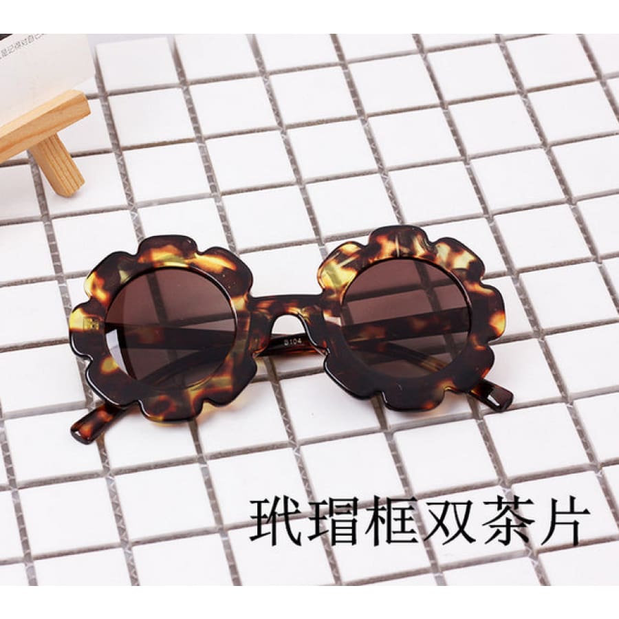 Chloe Flower Sunglasses - Orange - Sunglasses sunglasses