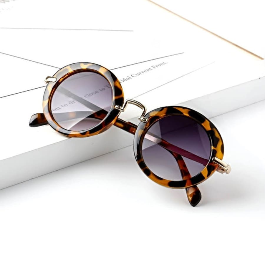 Aria Round Vintage Sunglasses - Black - Sunglasses sunglasses