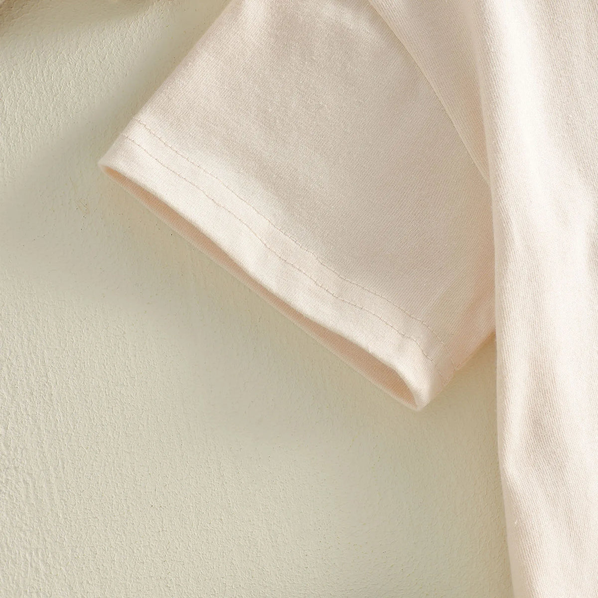 {product_title} - {variant_option1} | Goo & Co.