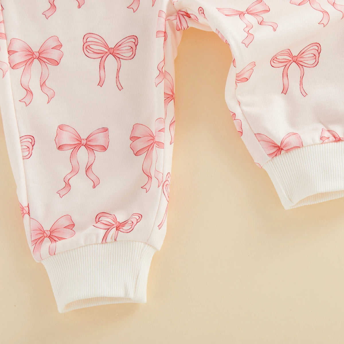 {product_title} - {variant_option1} | Goo & Co.