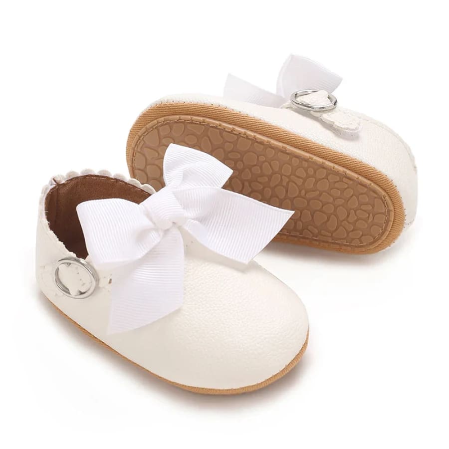 Alexandria Bow Shoe - Putty