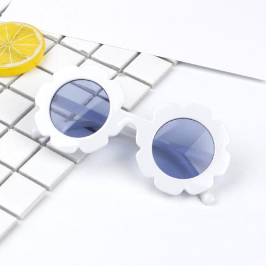 Chloe Flower Sunglasses - White - Sunglasses sunglasses