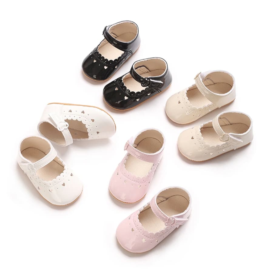 Hannah Hearts Patent Pre Walker Shoe - E / 7-12 Months