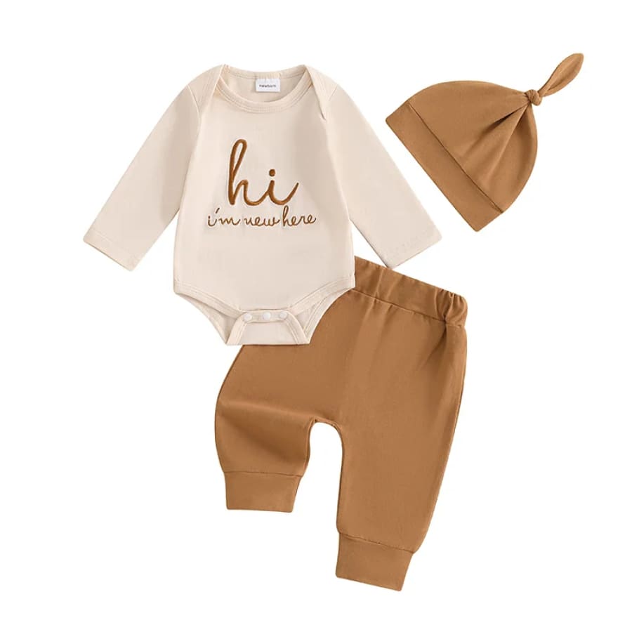 Hi I’m New Here Beanie Set - Earth - Newborn