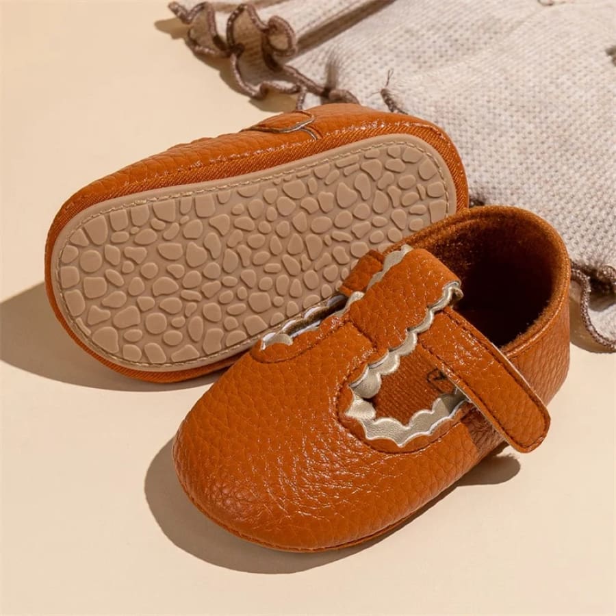 Petra Pre Walker Flats - Tan