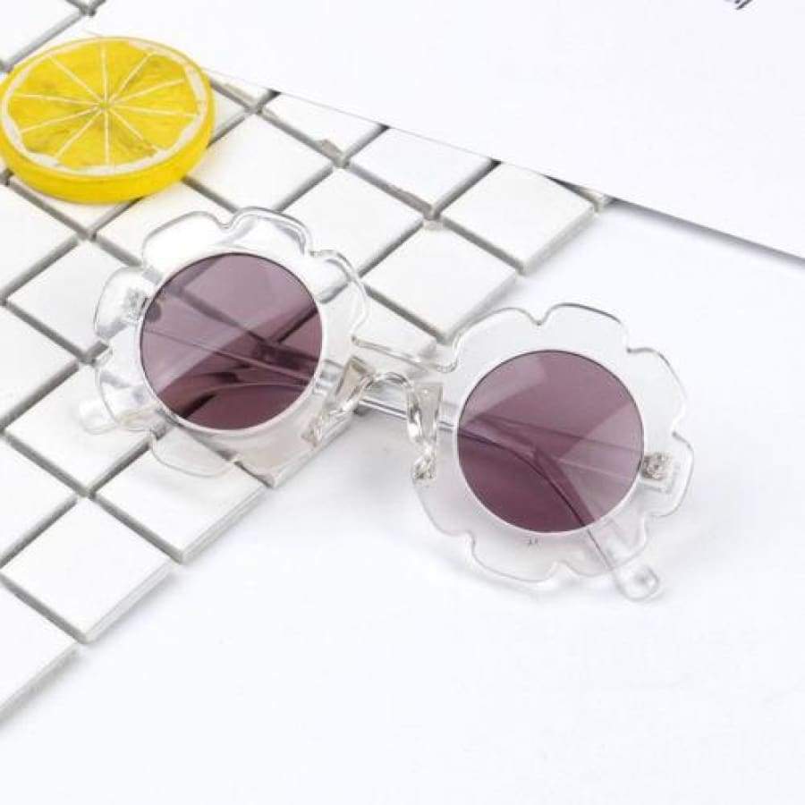 Chloe Flower Sunglasses - Clear - Sunglasses fashion flower Girl Sunglasses